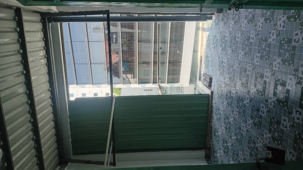 NGAY ETOWN CỘNG HOÀ - TÂN BÌNH -  4 TẦNG - SỔ VUÔNG A4  15989673