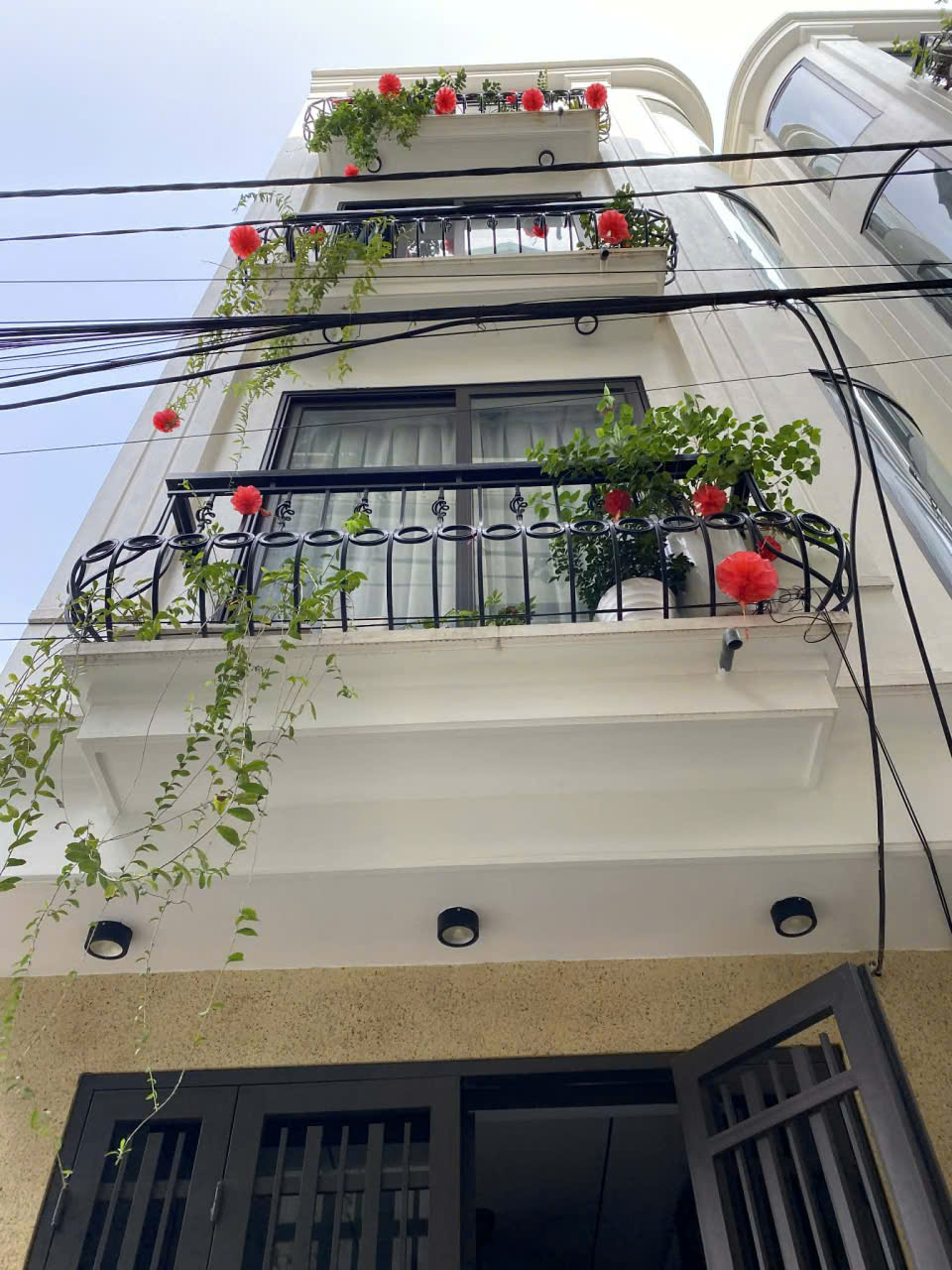 BÁN NHÀ MỚI LÔ GÓC 3 MẶT THOÁNG – CẠNH KĐT NAM AN KHÁNH – Ô TÔ QUA NHÀ – FULL NỘI THẤT CAO CẤP 15989687