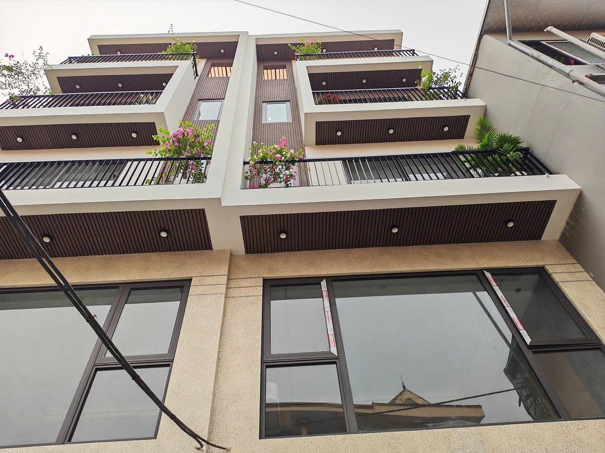 THÔNG SỐ KHỦNG 5 TẦNG THANG MÁY FULL NỘI THẤT TRUNG TÂM NGỌC THỤY - CHỈ 12.X TỶ 15989699