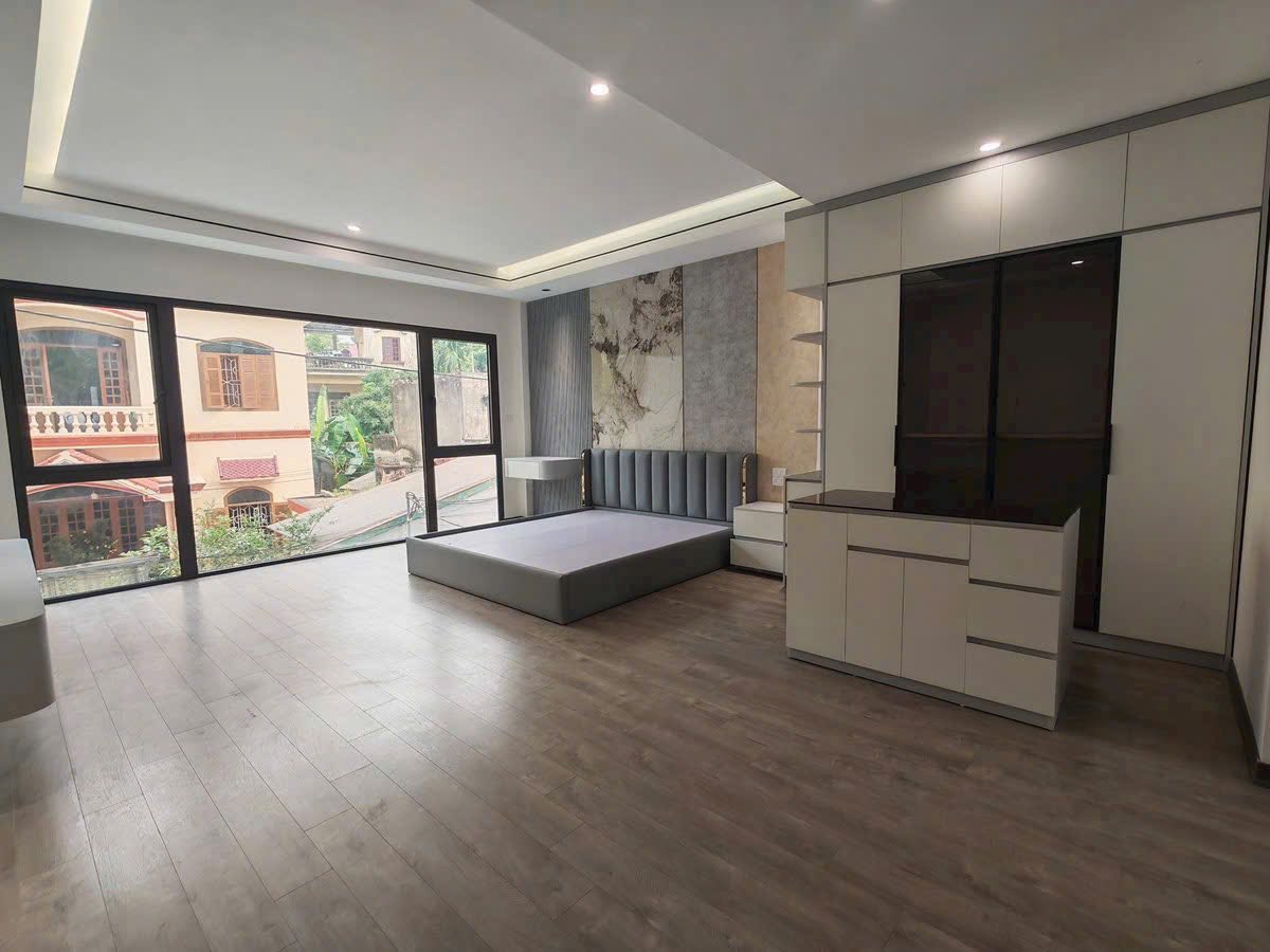 THÔNG SỐ KHỦNG 5 TẦNG THANG MÁY FULL NỘI THẤT TRUNG TÂM NGỌC THỤY - CHỈ 12.X TỶ 15989699