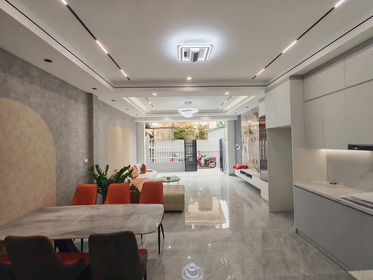 THÔNG SỐ KHỦNG 5 TẦNG THANG MÁY FULL NỘI THẤT TRUNG TÂM NGỌC THỤY - CHỈ 12.X TỶ 15989699