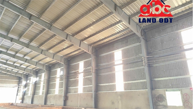 XN195 cho thuê xưởng sản xuất khung thép tiền chế, trống xưởng sẵn sàn bàn giao liền 15989701