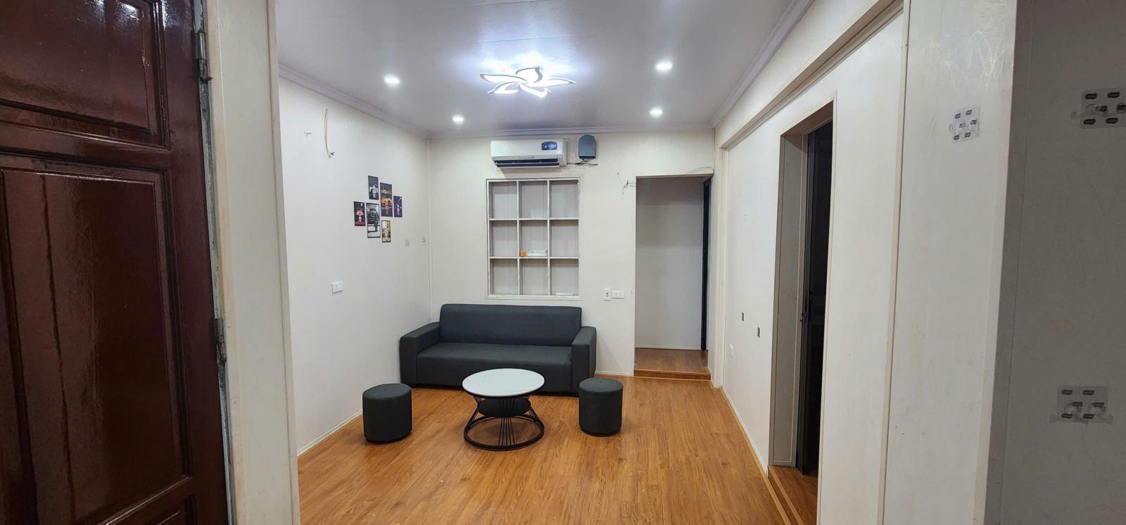 Cho thuê căn hộ Tập thể Nguyễn Trãi, 90m2, 3 ngủ, 2 vệ sinh, 11 Triệu vào ngay 15989729