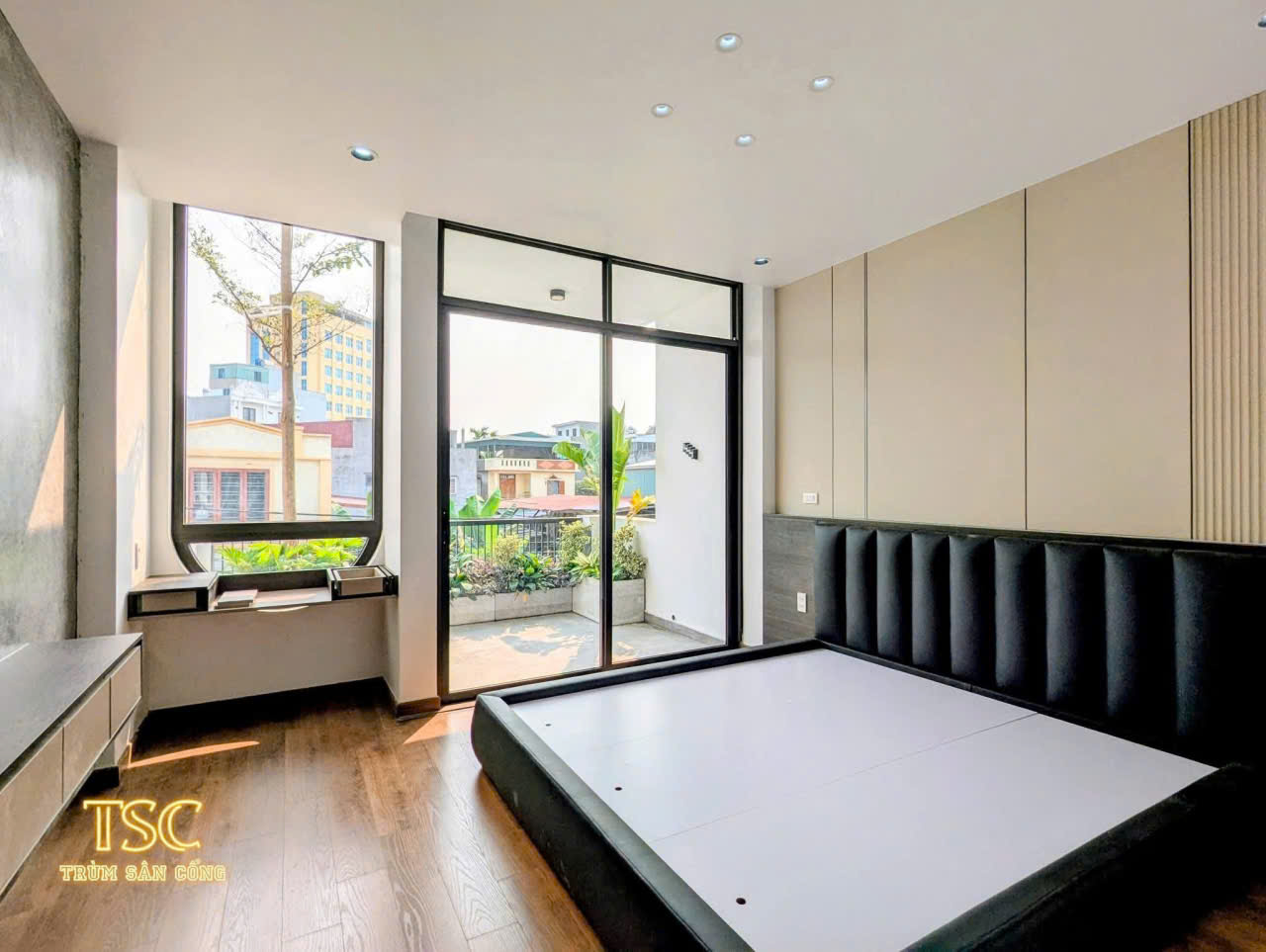💋💋Bán nhà Khúc Thừa Dụ - 80m 4 tầng - Đường 10m - Mới tinh - Thang Máy 15989787