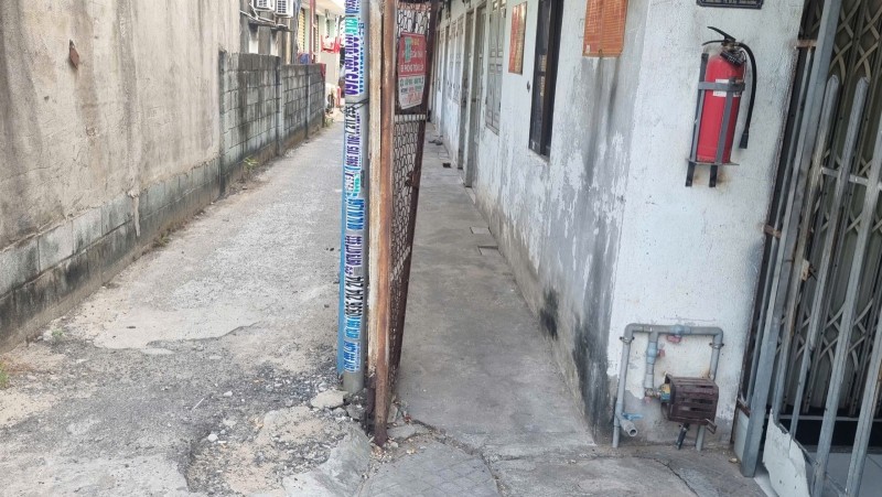 Bán dãy trọ ngay ĐHQG TPHCM,chỉ tính giá đất,SHR đường 2 ô tô,có sẵn dòng tiền 15989804