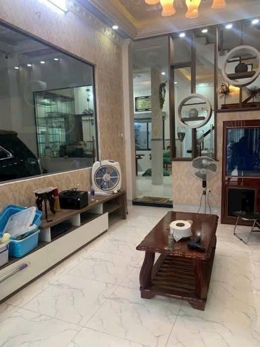 NHÀ PHƯỚC KIỂN- 3TẦNG- 135M2- CHO THUÊ 12TR/TH- HOAN CÔNG ĐẦY ĐỦ- CHỈ 6Ty1 15989835