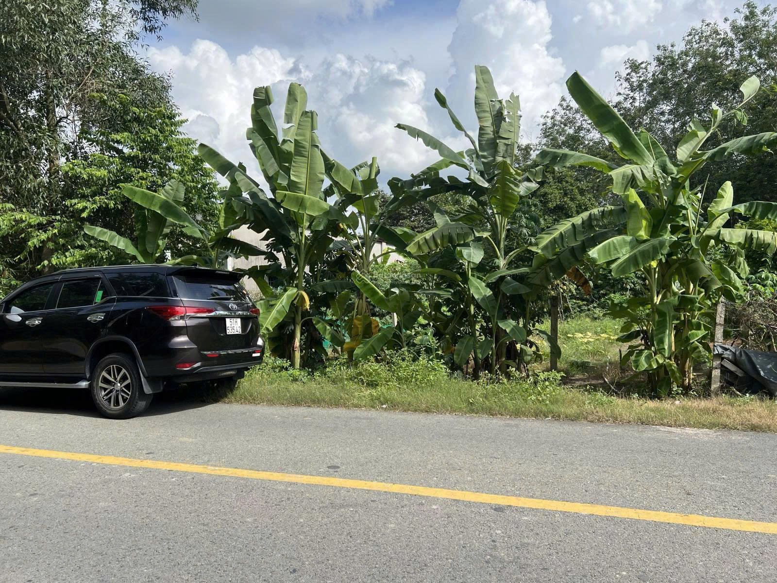 Bán Đất full thổ cư gần safari tại mặt tiền đường An Nhơn Tây rộng 12m ngộp ngân hàng nên hạ giá 15989852