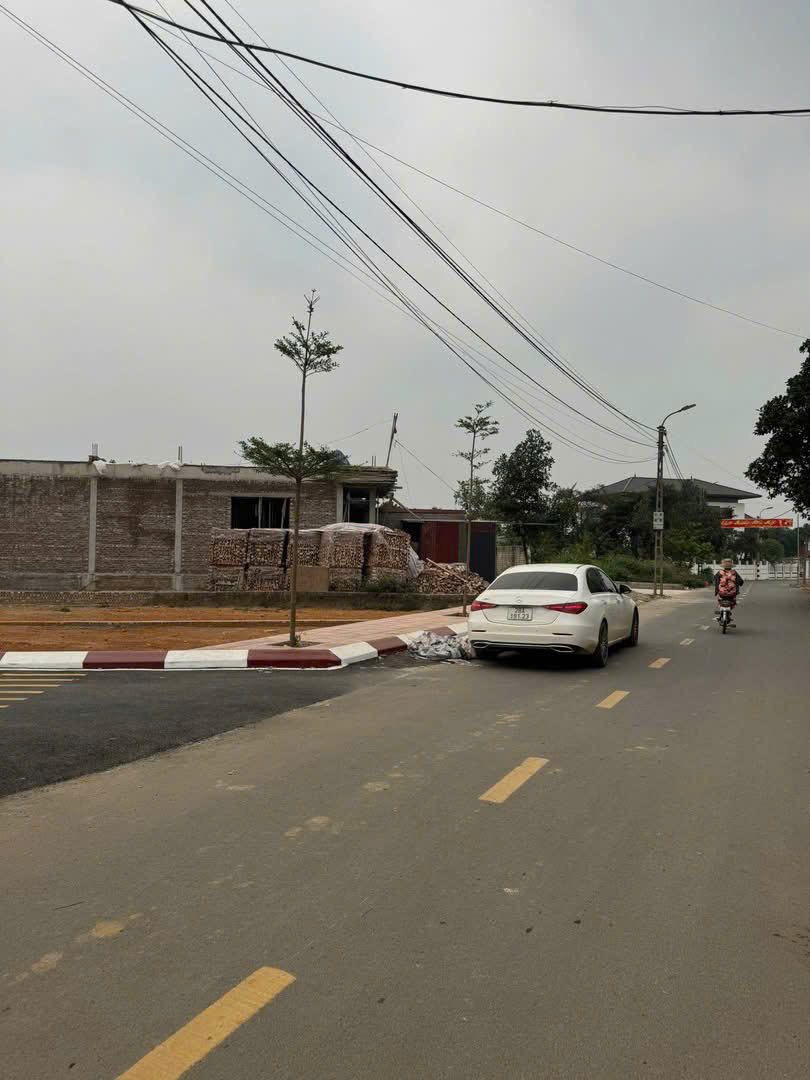 100M ĐẤT LÔ GÓC, FULL THỔ CƯ - TẠI TRUNG TÂM - TÙNG THIỆN – SƠN TÂY - HÀ NỘI 15989873