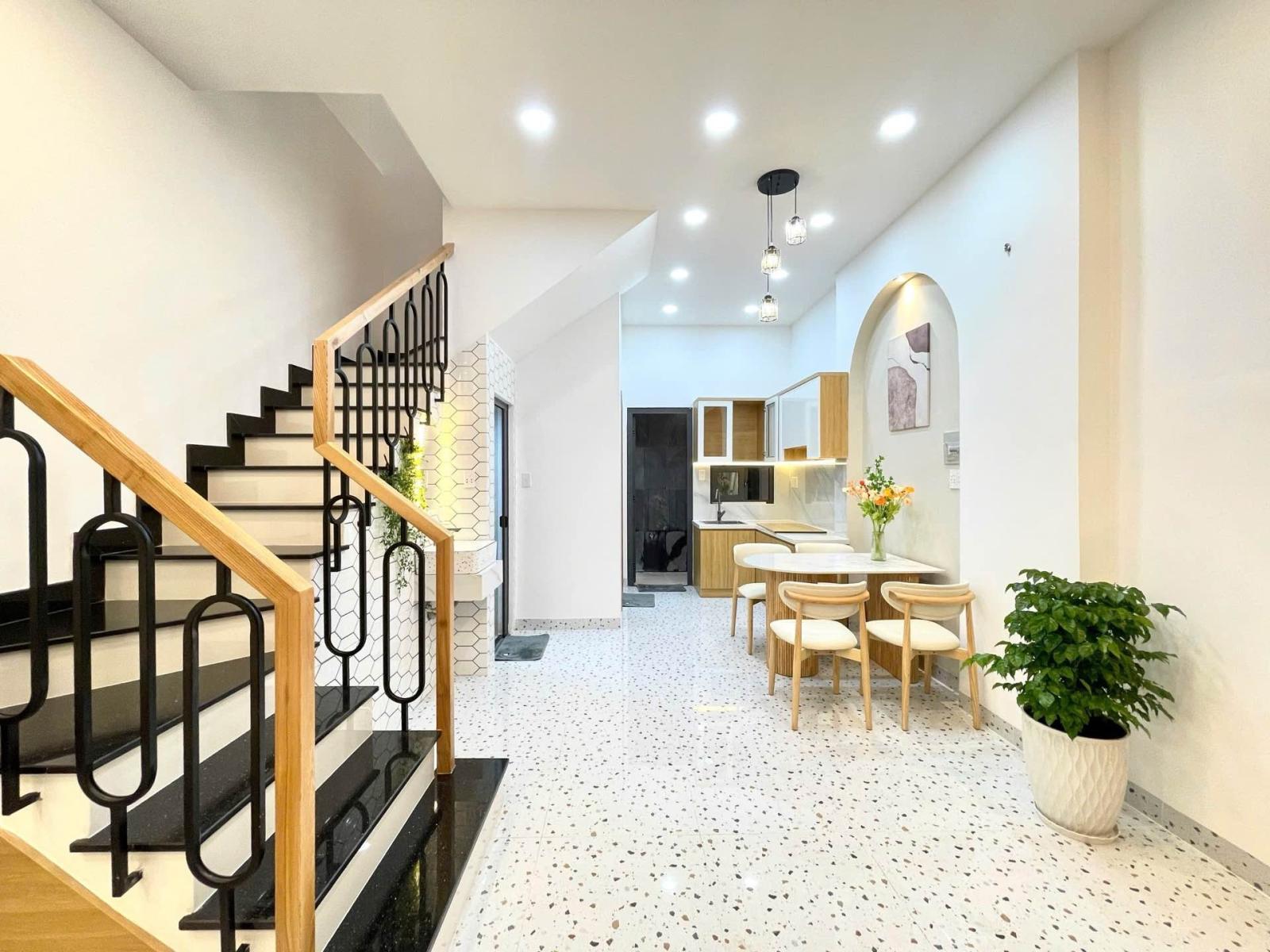 Siêu phẩm nhà bán sát mặt tiền Bùi Đình Túy, Bình Thạnh, 45 m2, giá chỉ 6,9x tỷ 15989883