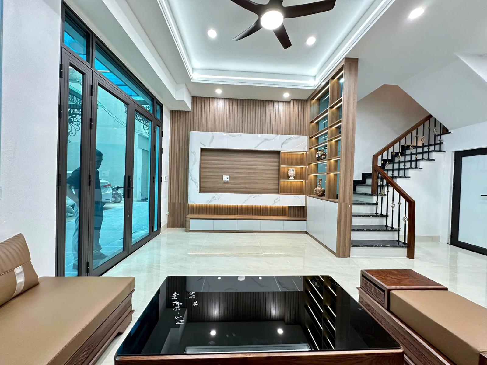 Bán căn nhà 4 tầng ngõ đường Điện Biên Phủ, ph Bình Hàn, TP HD, 41m2, mt 5.2m, 3 ngủ, 3 vs 15989892