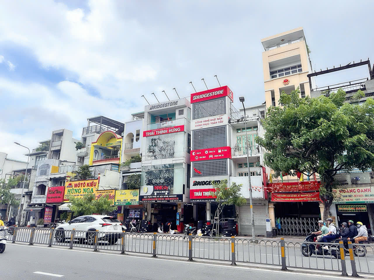 BÁN NHÀ 5 TẦNG MẶT TIỀN KD Đ.LÝ THÁI TỔ, QUẬN 3 - DT 74M2 - ĐÓI DIỆN NHÀ KHÁCH CHÍNH PHỦ, QUẬN 3 - 15989945