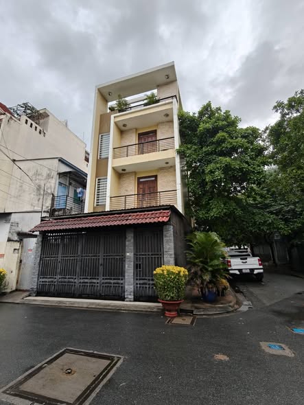 Bán nhà mặt tiền 4 tầng 6x18m giá 10.69 tỷ Đường 10m Khu K82 Tô Ký 15989950