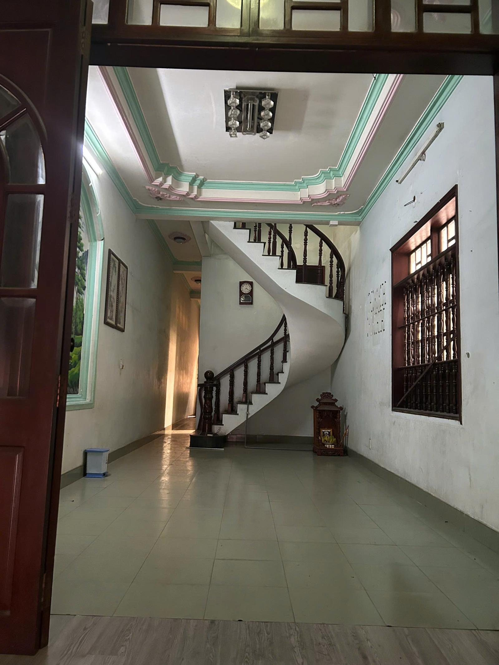 CHO THUÊ KIOT + NHÀ 2 TẦNG LIỀN KỀ – DIỆN TÍCH TẦNG TRỆT 120m² 15989957