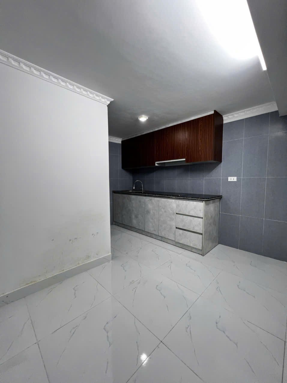 BÁN NHÀ 3,5 TẦNG PHỤNG PHÁP – VĂN CAO – Ô TÔ ĐỖ CỬA – GIÁ 2,89 TỶ 15989965