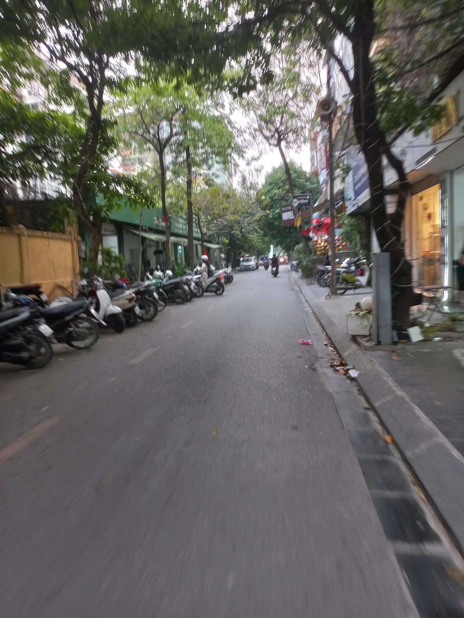 Cho thuê ngõ nhà phố Nguyễn Thị Định, Trung Hòa Nhân Chính giá 45tr 15989974