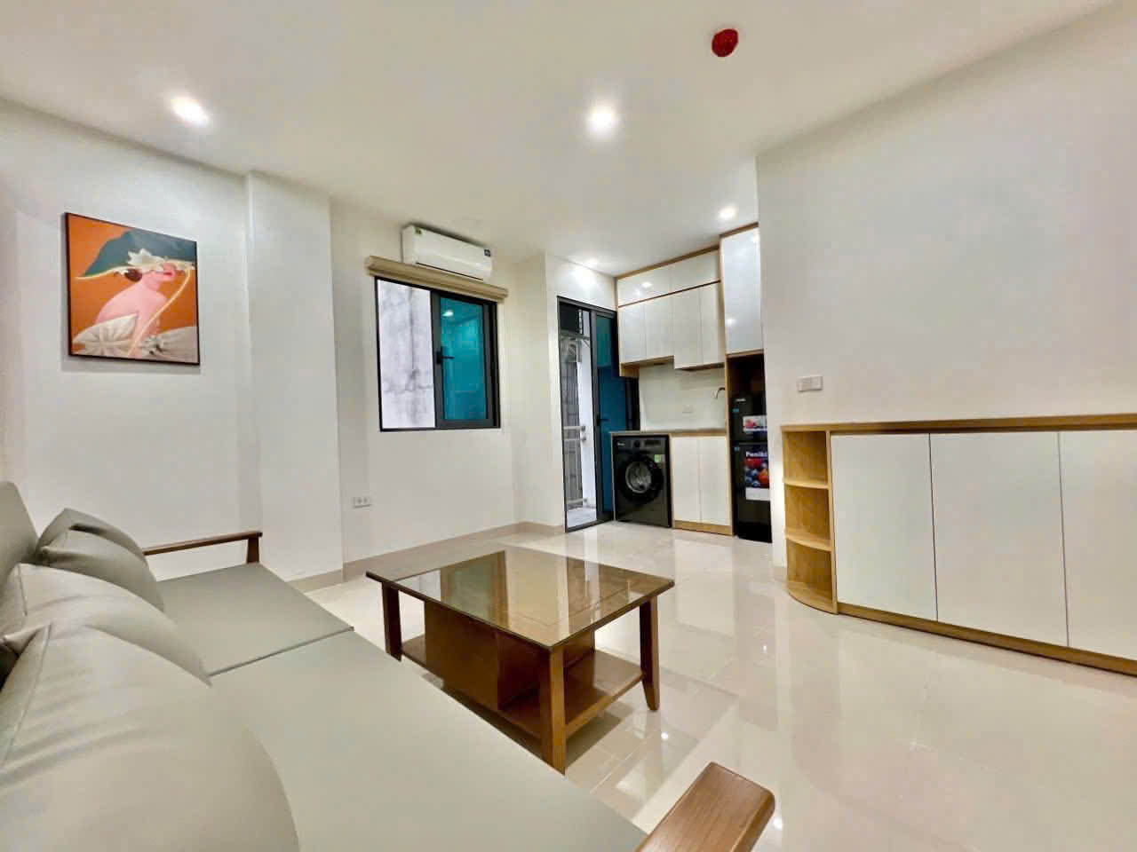 Nhượng phòng 1n1k 2 ban công thoáng tại Phường Láng Thượng, Đống Đa, Hà Nội 15989994