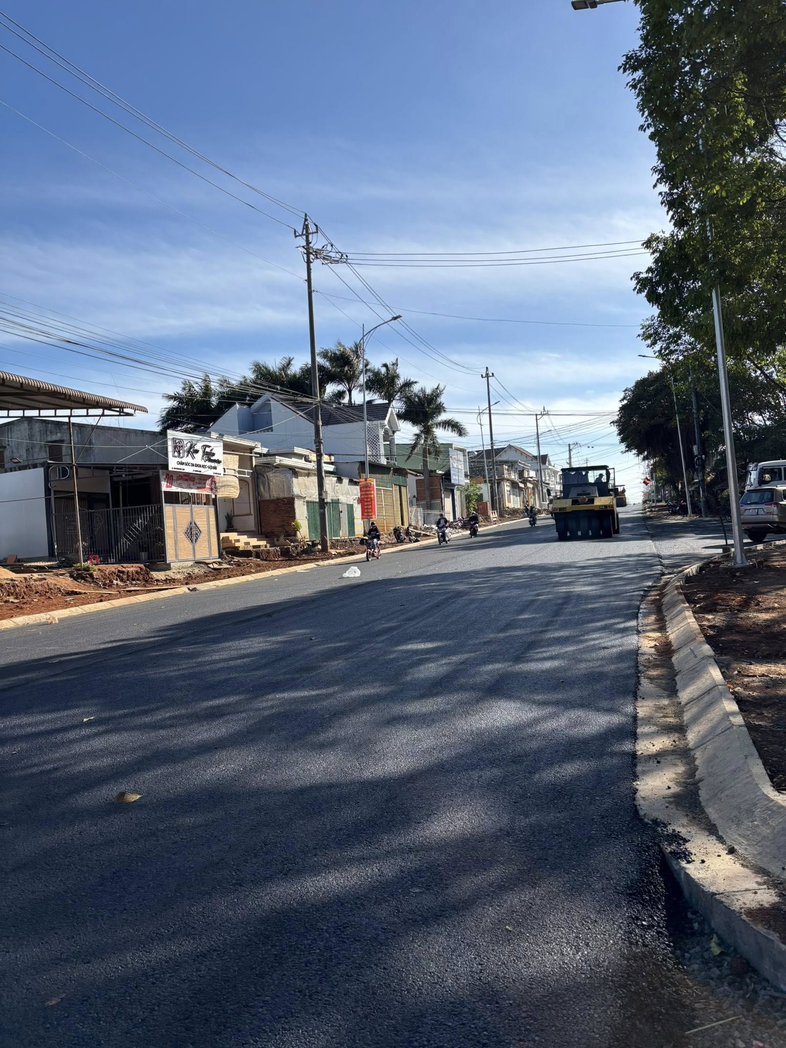 SIÊU PHẨM 2 MẶT TIỀN PHAN HUY CHÚ 16x35 M DAKLAK
 15990003