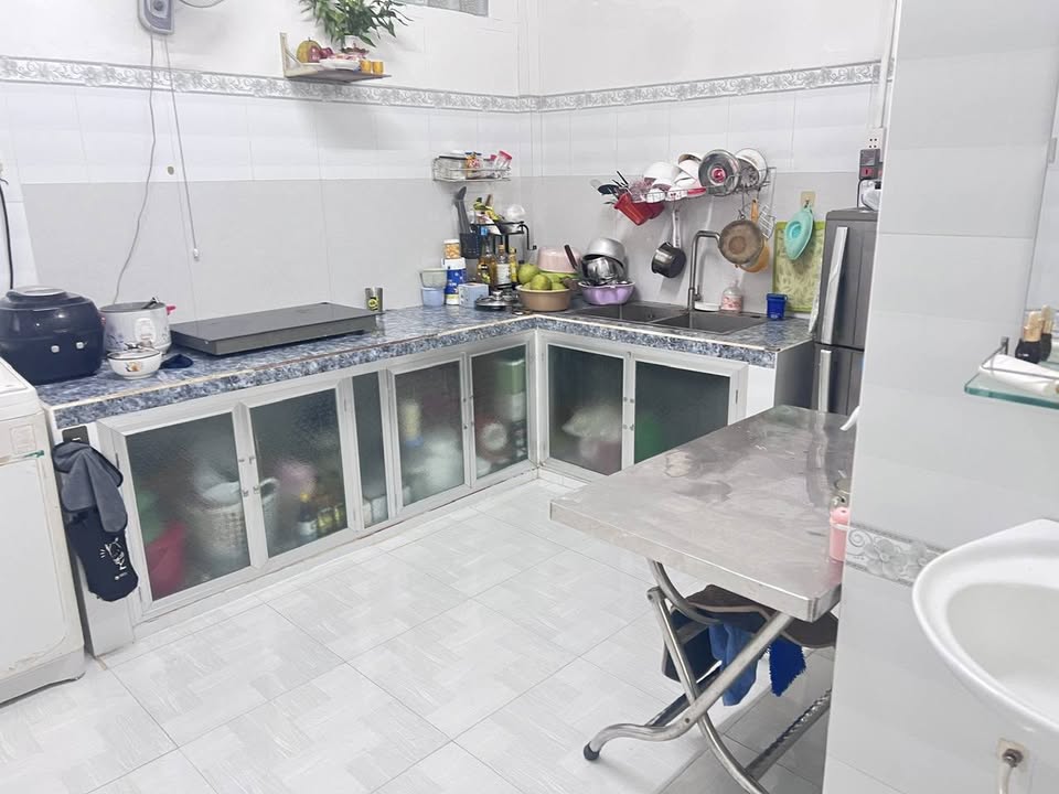 Do đổi chỗ ở nên cần bán nhanh nhà và đất tại Tân Thạch - Gần ngã tư huyện - Tặng nội thất 15990064