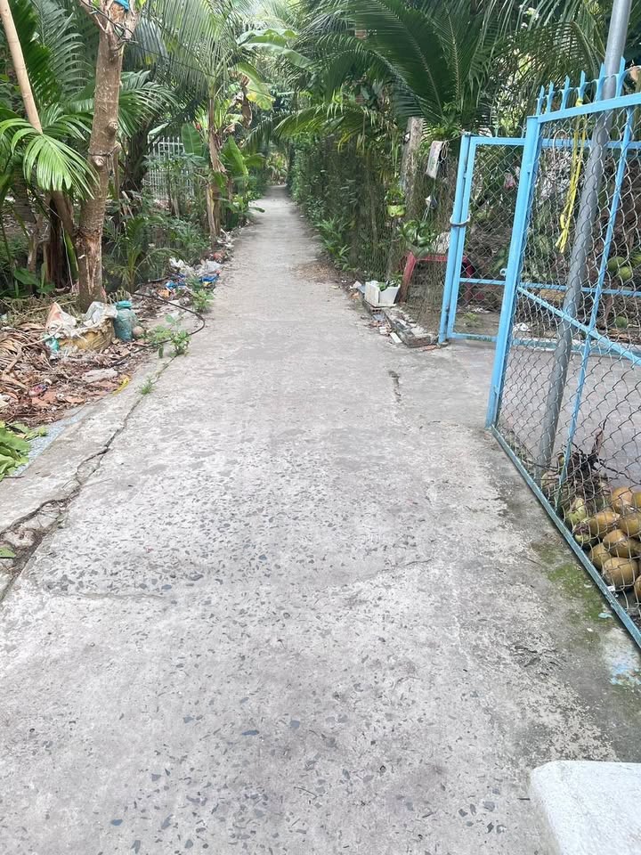 Do đổi chỗ ở nên cần bán nhanh nhà và đất tại Tân Thạch - Gần ngã tư huyện - Tặng nội thất 15990064