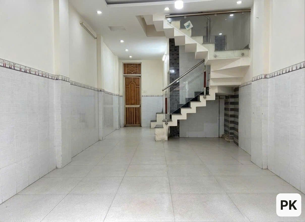 Bán nhà ngay chợ Tân Bình - 35m2 - 4 tầng kiên cố - chỉ 4.5 tỷ(tl) 15990098