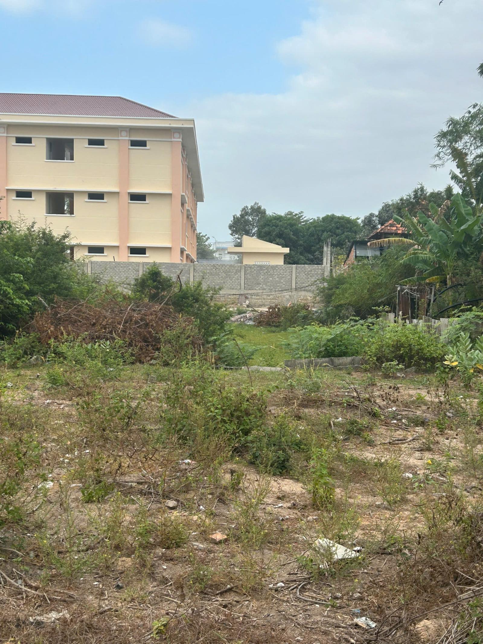 Bán 10m x 30m đất ODT Hẻm Tôn Đức Thắng - Tân Thiện - LaGi giá rẻ 1.3 tỷ 15990107