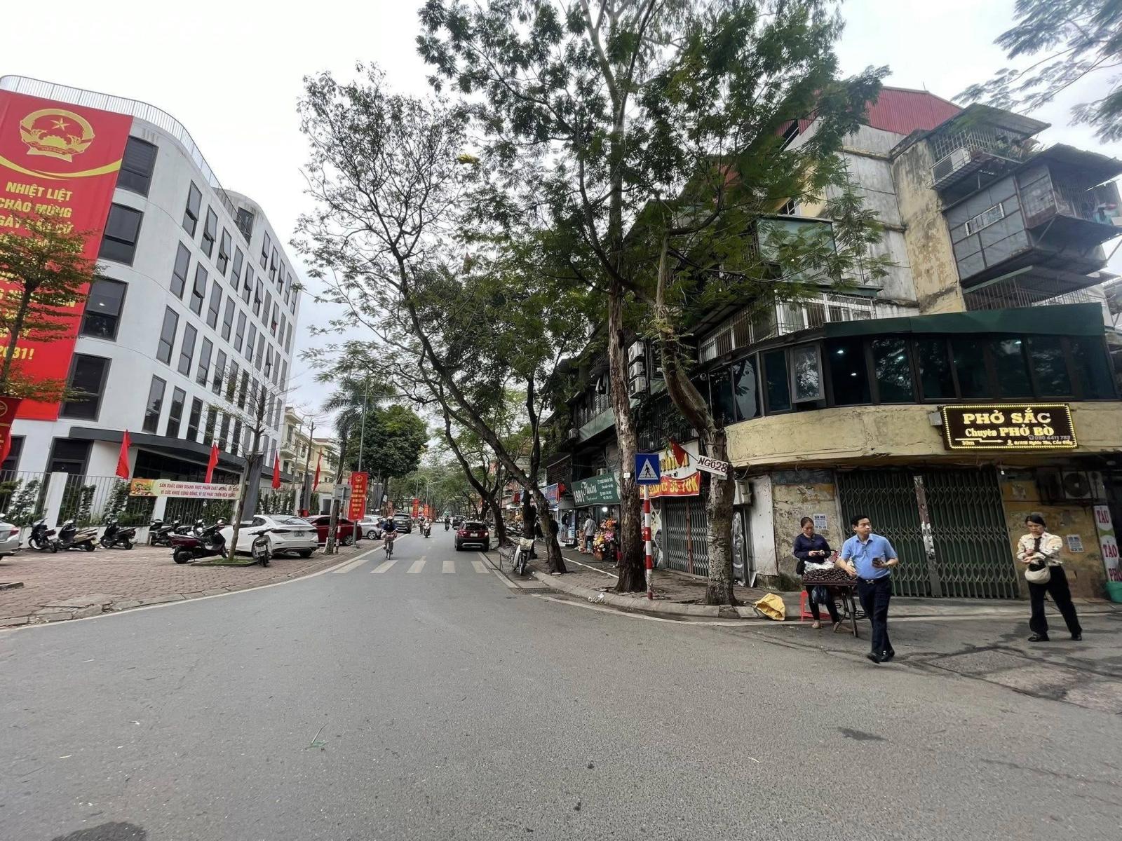 🌇 BÁN NHÀ PHÂN LÔ NGHĨA TÂN - CẦU GIẤY - 60M2 - 3T - MT 4M - VỈA HÈ - Ô TÔ TRÁNH - GIÁ 23.3 TỶ 15990125