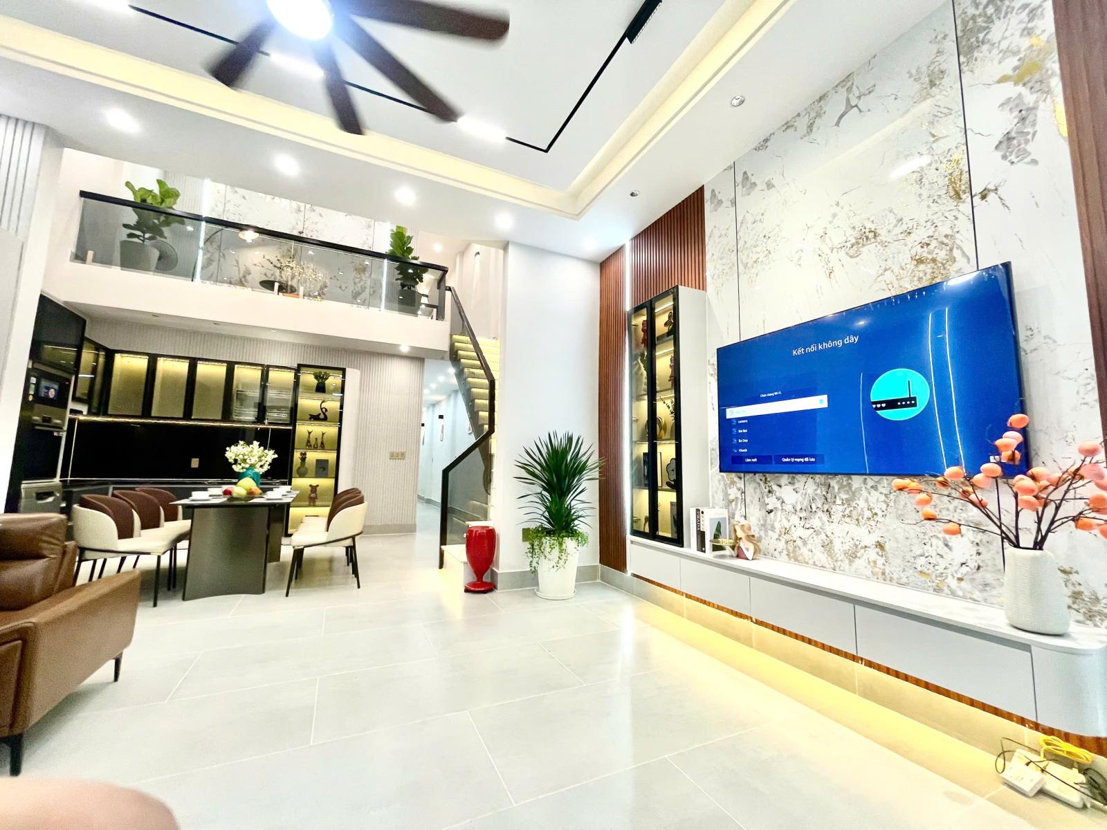 Bán nhà vườn gần sông Nguyễn Thị Hương Nhà Bè, 5,5x25m, full thổ cư, giá 7,2 tỷ 15990155