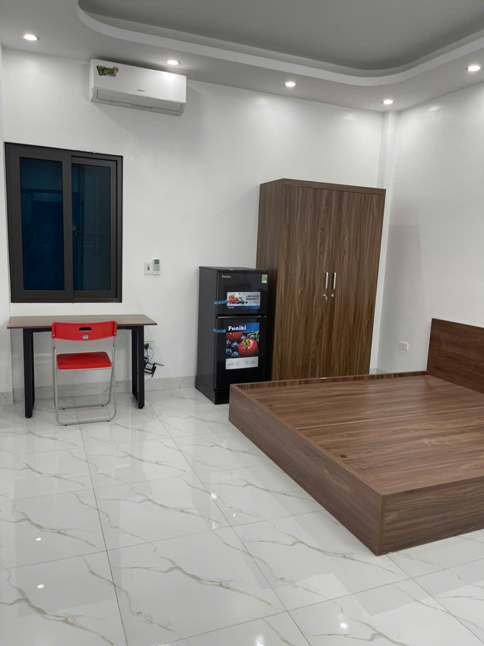 CHÍNH CHỦ CHO KHAI TRƯƠNG CCMN.CÓ THANG MÁY.ƯU ĐÃI LỚN CHO BẠN NÀO VÀO Ở LUÔN NHÉ 15990198