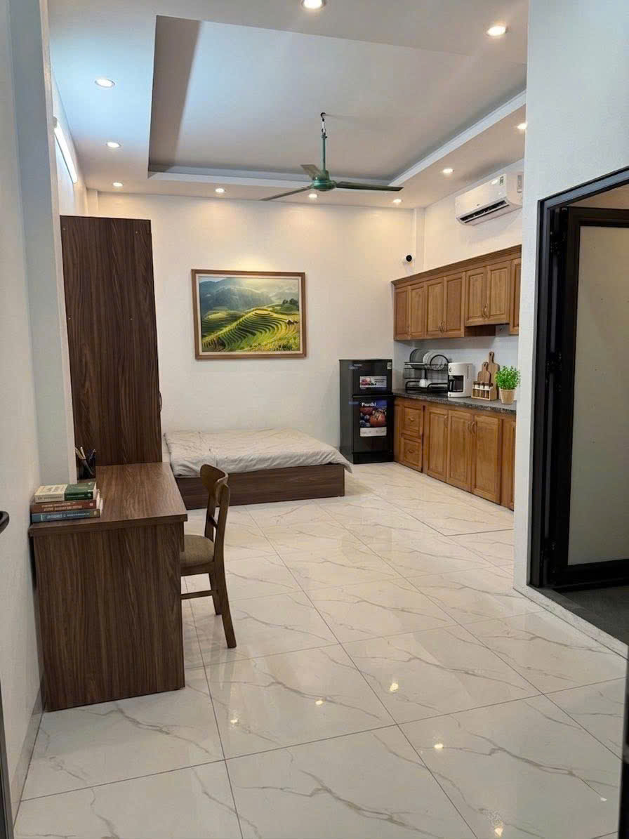 CHÍNH CHỦ CHO KHAI TRƯƠNG CCMN.CÓ THANG MÁY.ƯU ĐÃI LỚN CHO BẠN NÀO VÀO Ở LUÔN NHÉ 15990198