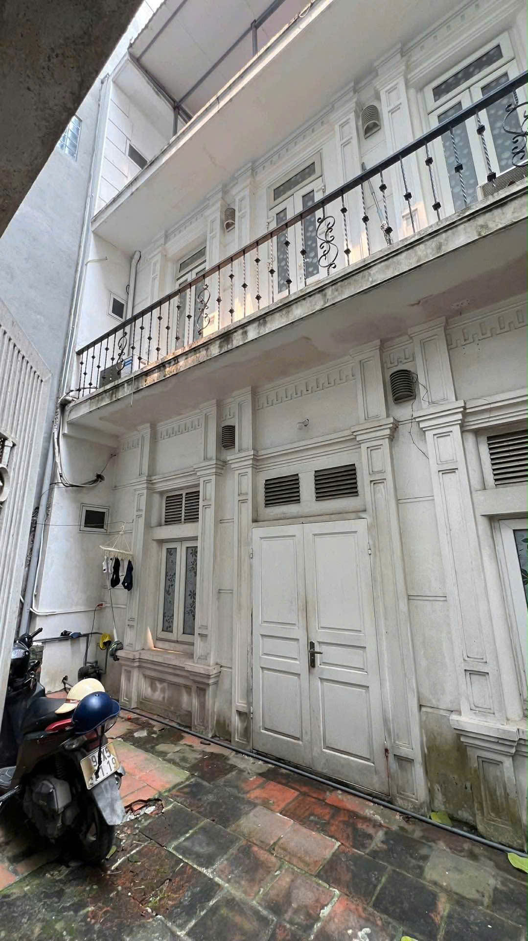 BÁN ĐẤT THANH XUÂN - QUỸ ĐẤT VÀNG - BIỆT THỰ 3 TẦNG - 101 m2 - 1x.0 Tỷ 15990201