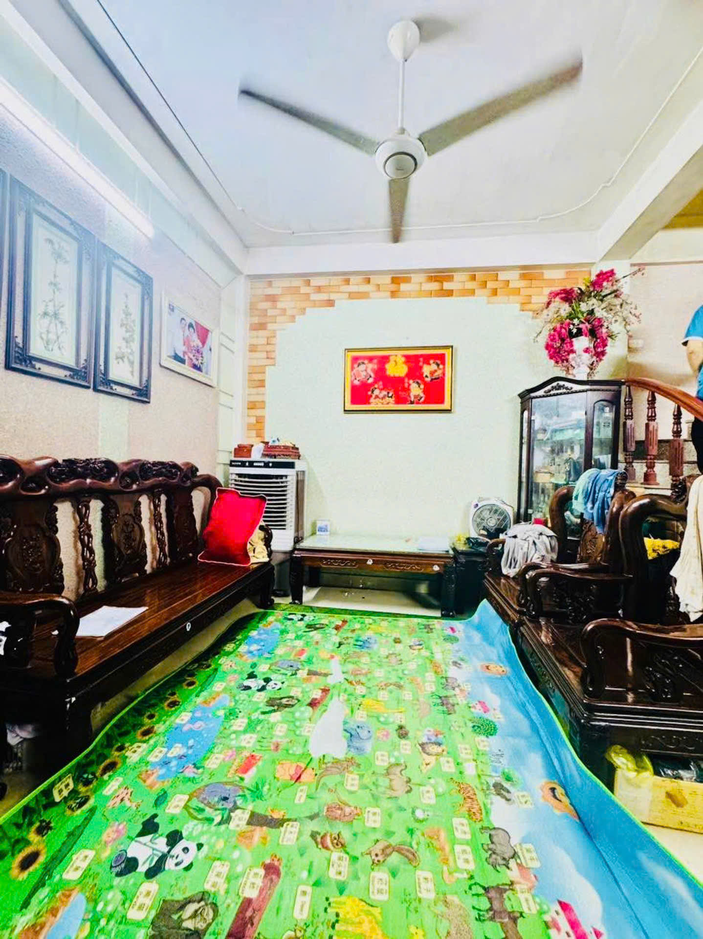 BÁN NHÀ HOÀNG NGÂN THANH XUÂN - NGÕ RỘNG - Ô TÔ 5 TẠ ĐỖ CỬA - 5 TẦNG - 65m2 - 1x.0 Tỷ.
 15990217