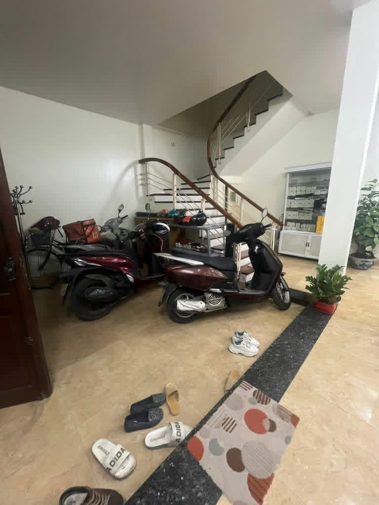 Bán nhà 7 tầng phố trích Sài, diện tích 50m2, giá 19,5 tỷ 15990235