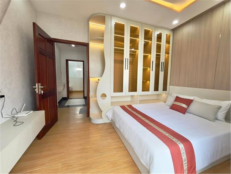 Nhà HXH Đường Phan Văn Trị hường 10 Cũ Gò Vấp. 15990257