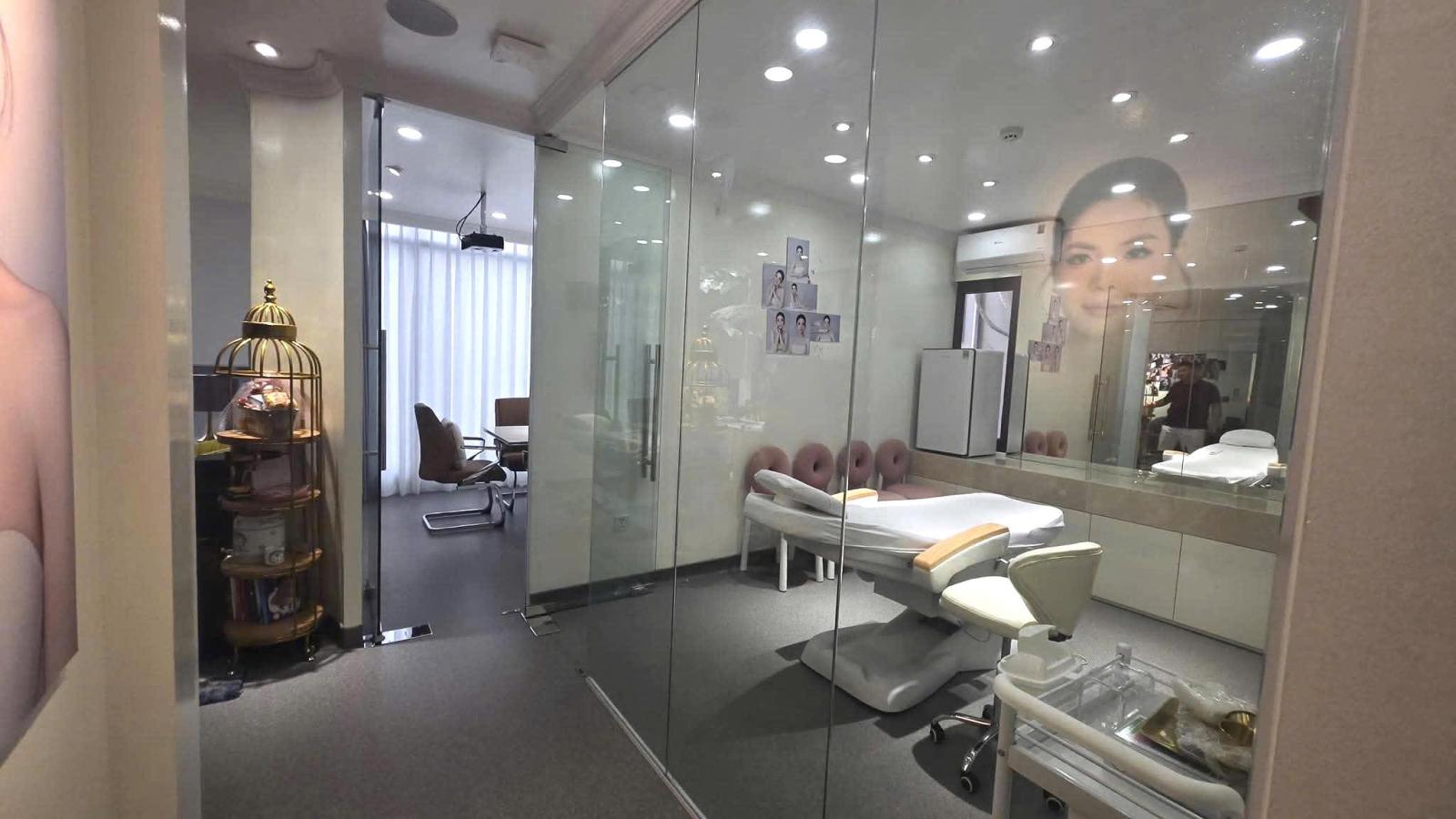 🔅 TÒA VĂN PHÒNG MẶT PHỐ TRƯỜNG CHINH, LÔ GÓC 3 THOÁNG, 60M2 8T  MT 8M, CHỈ 50 TỶ 🔅 15990264