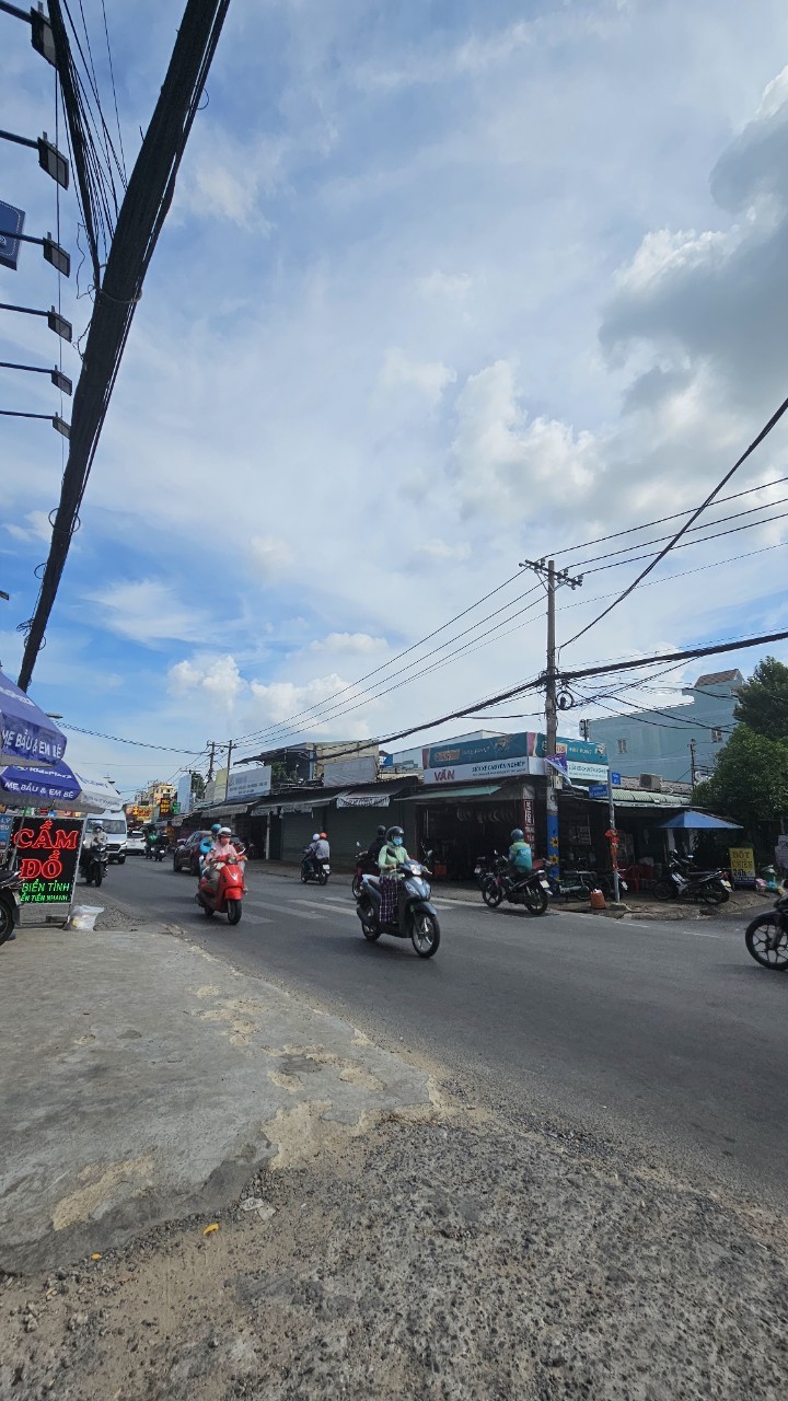 NHÀ SÁT ĐỖ XUẤT HỢP - 84M2 - CHỈ 6 TY HƠN 15990281