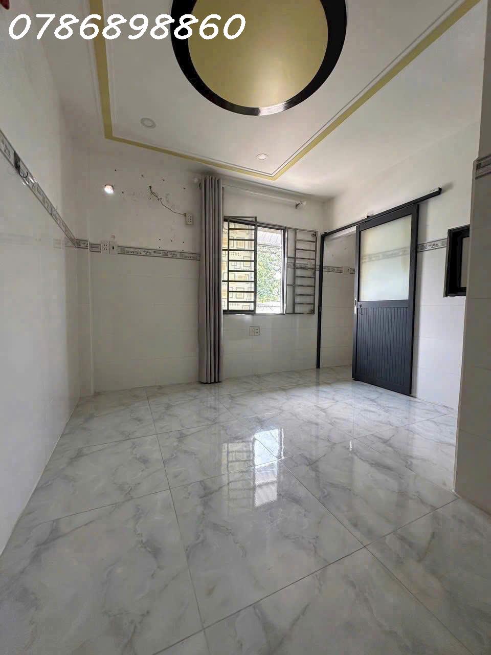 NHÀ 1 LẦU – HẺM XE HƠI 376 HUỲNH TẤN PHÁT Q7 15990286