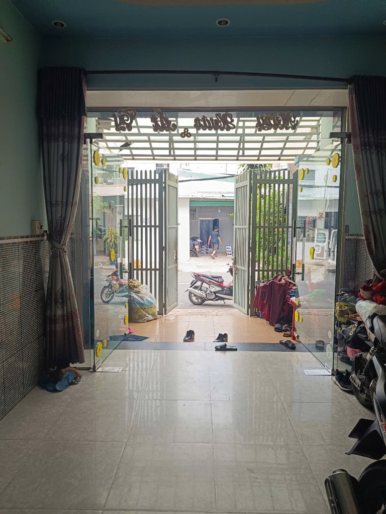 Ngay TT q.Tân Phú, mtđ 12m, ngay Luỹ Bán Bích, bên cạnh KHU BÀU CÁT, 61m2 15990292