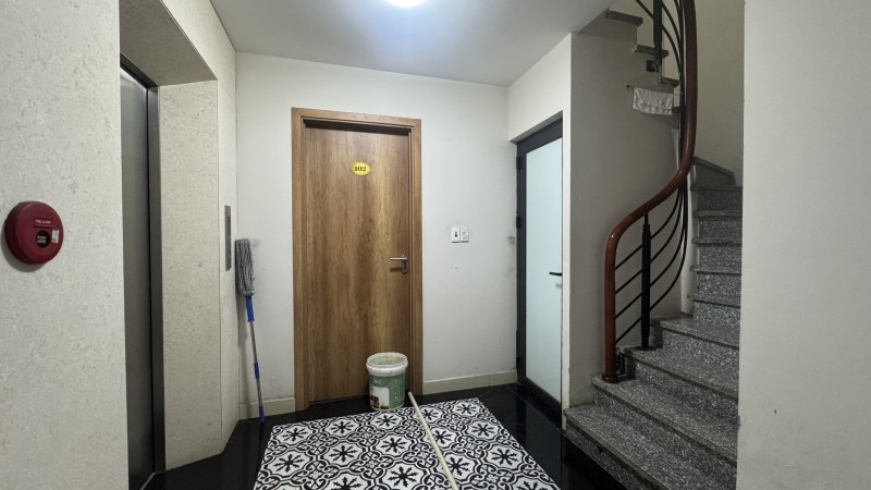 Bán nhà Ngọc Thuỵ,Long Biên 7 tầng,126m,mt6.3m dòng tiền nhỉnh 28 tỷ 15990297