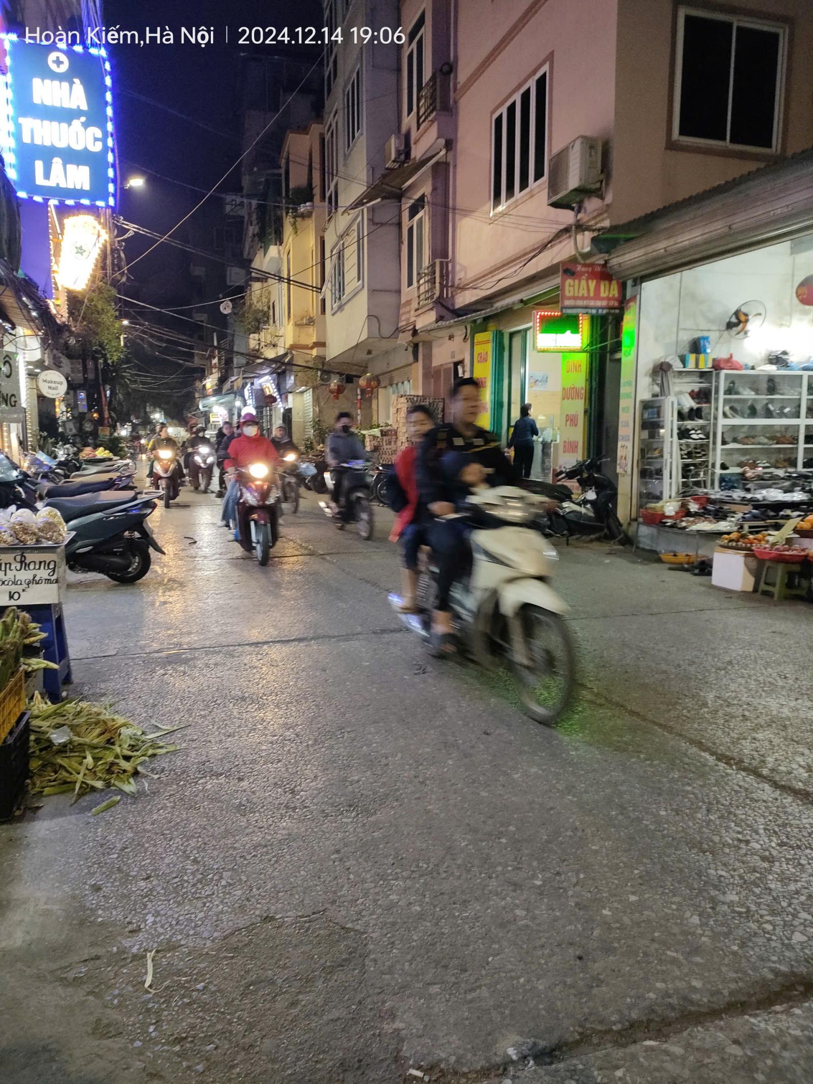 Bán gấp giá rẻ mặt phố Tả Thanh Oai 80m, 1.5 tầng, mặt tiền 5m, 1.1 tỷ, Thanh Trì. 15990316