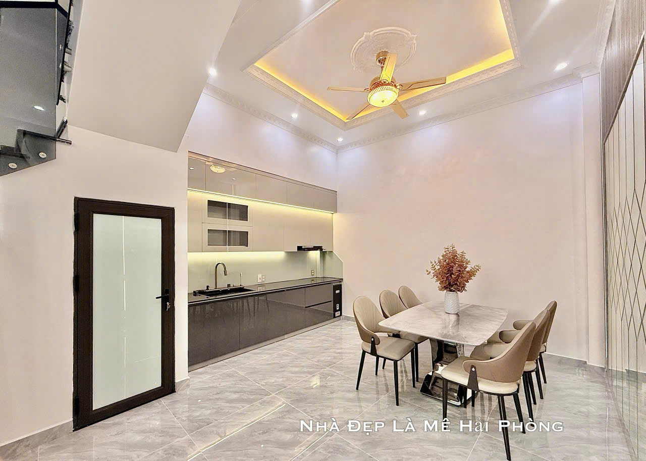 nhà xây mới mặt đường Nguyễn văn linh - lê chân 15990318