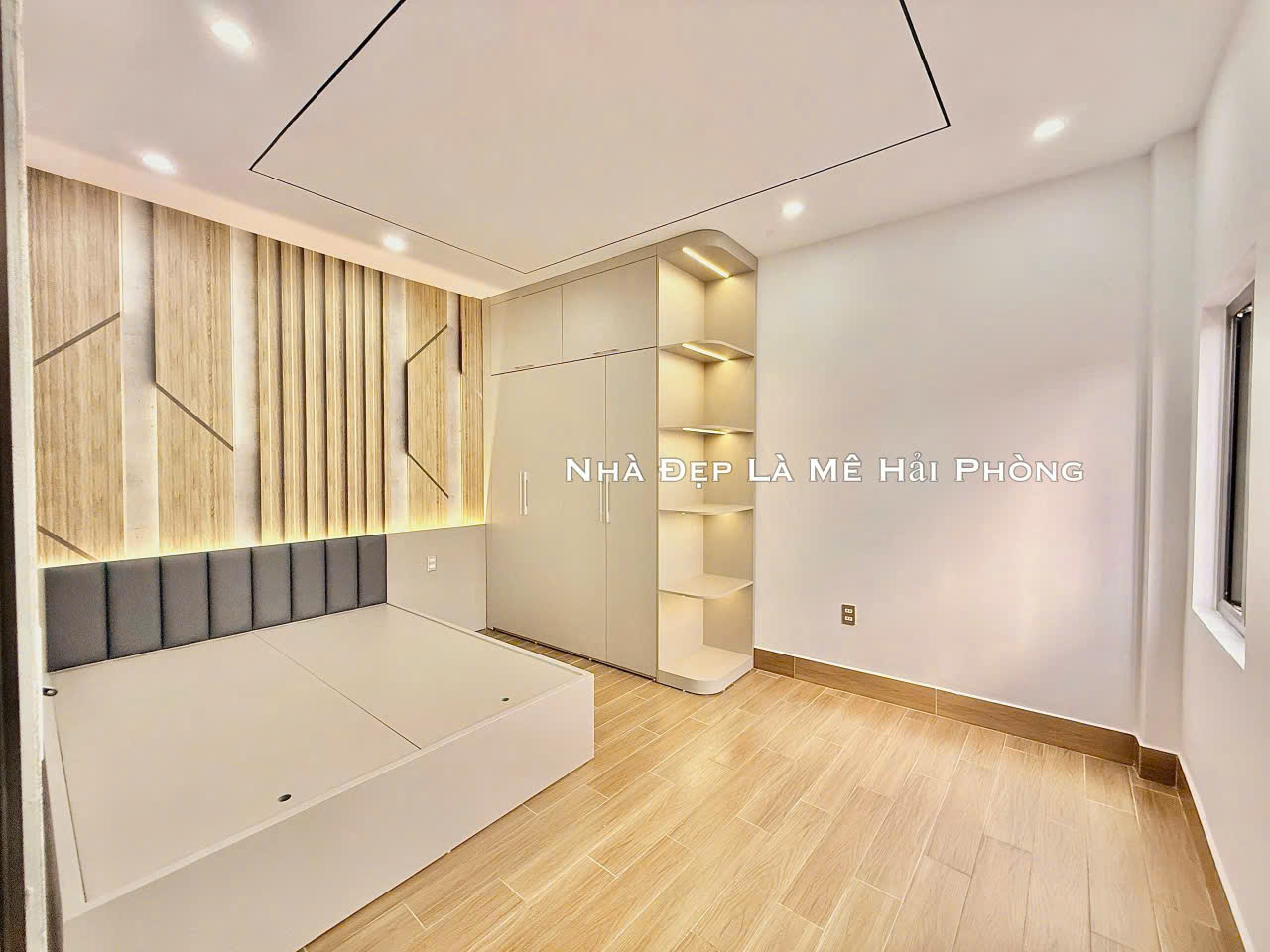 nhà xây mới mặt đường Nguyễn văn linh - lê chân 15990318