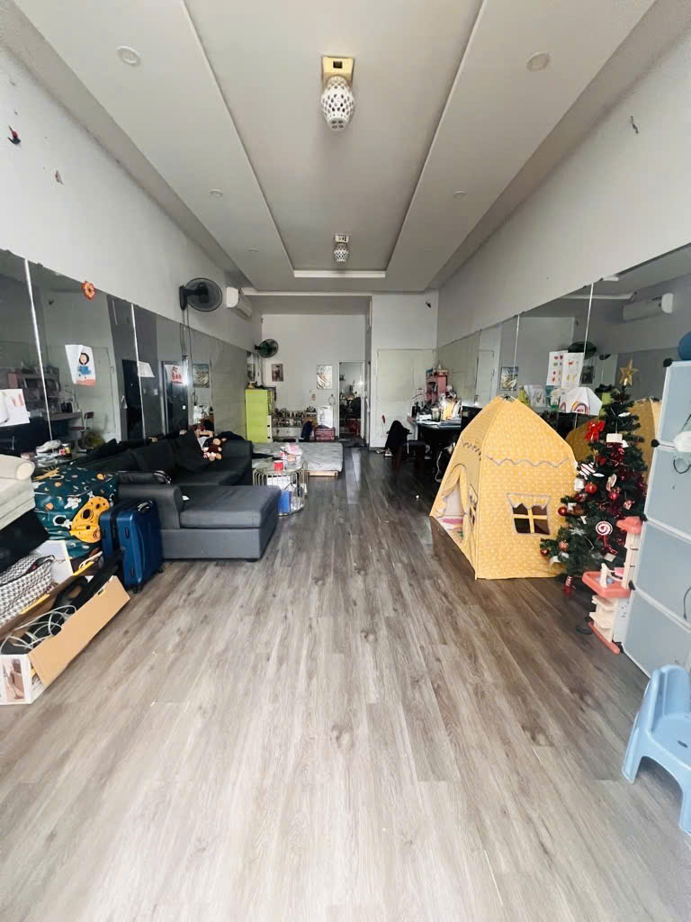 NHÀ 2MT HẺM- CHỈ 3Ty2- 88M2- NGANG NỞ HẬU- VIEW SÔNG- CV THOÁNG MÁT 15990384