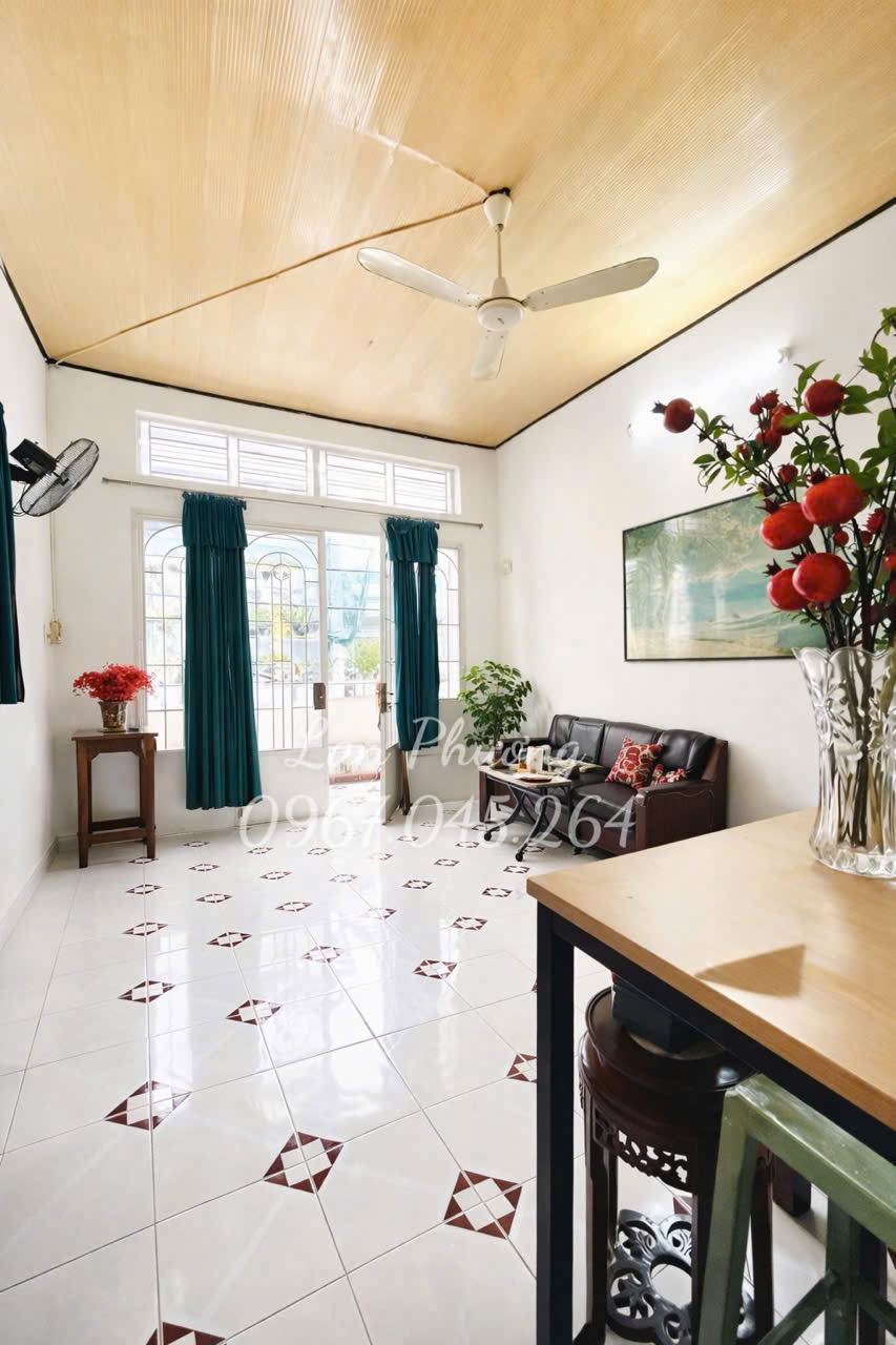 NHÀ HẺM BÊ TÔNG 4M - GẦN KHU NAM LONG TRẦN TRỌNG CUNG 15990396