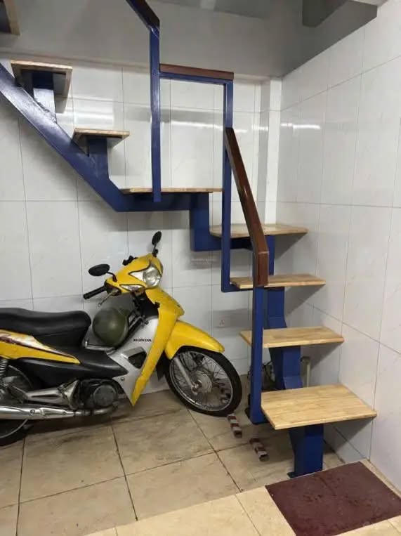 CC cần cho thuê nhà Phố Lò Đúc, 3 tầng, nội thất Full 4.3 triệu/tháng 15990400