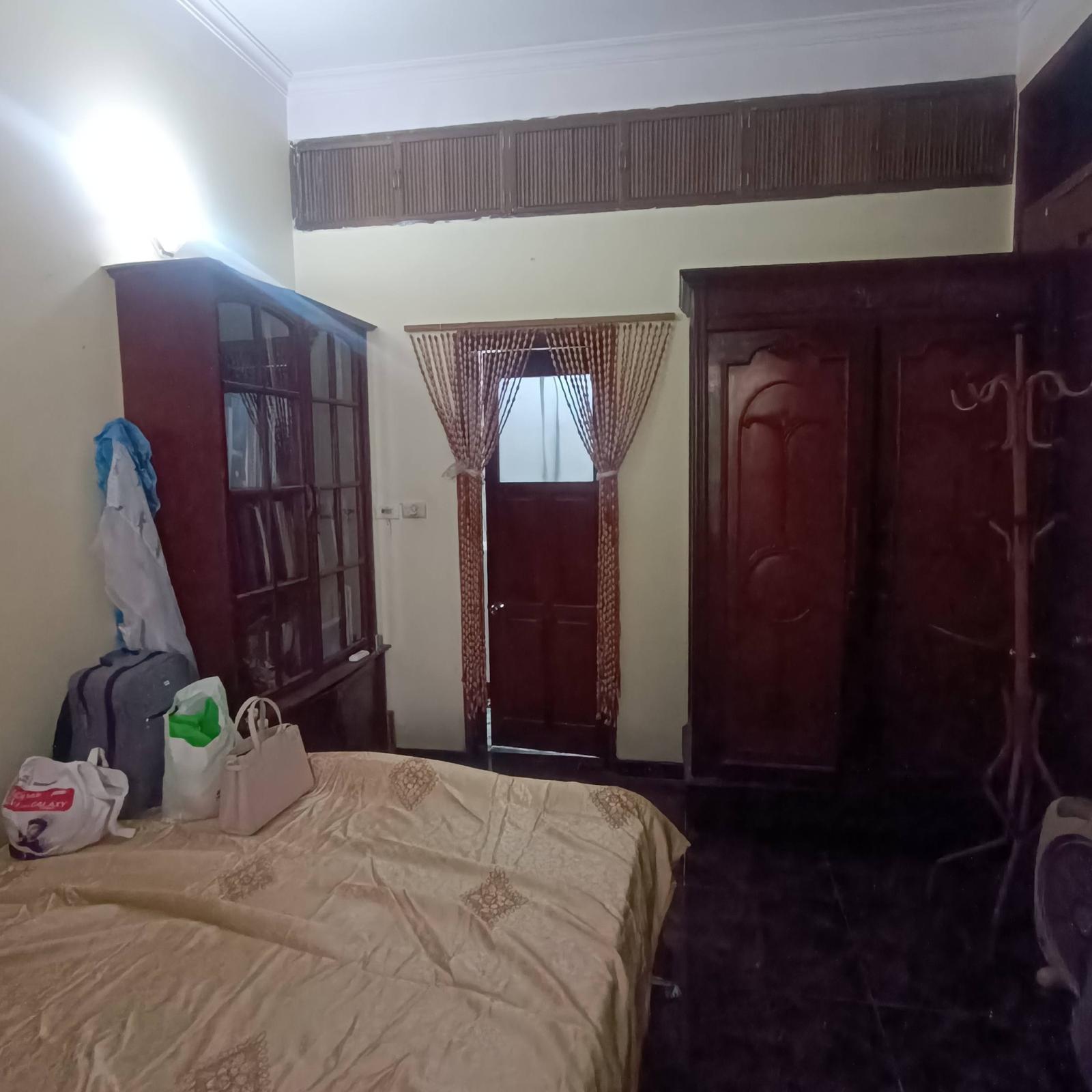 CC cần ần cho thuê nhà Nguyễn Khang  38m2x2 tầng- 02 ngủ 11 triệu/tháng 15990414