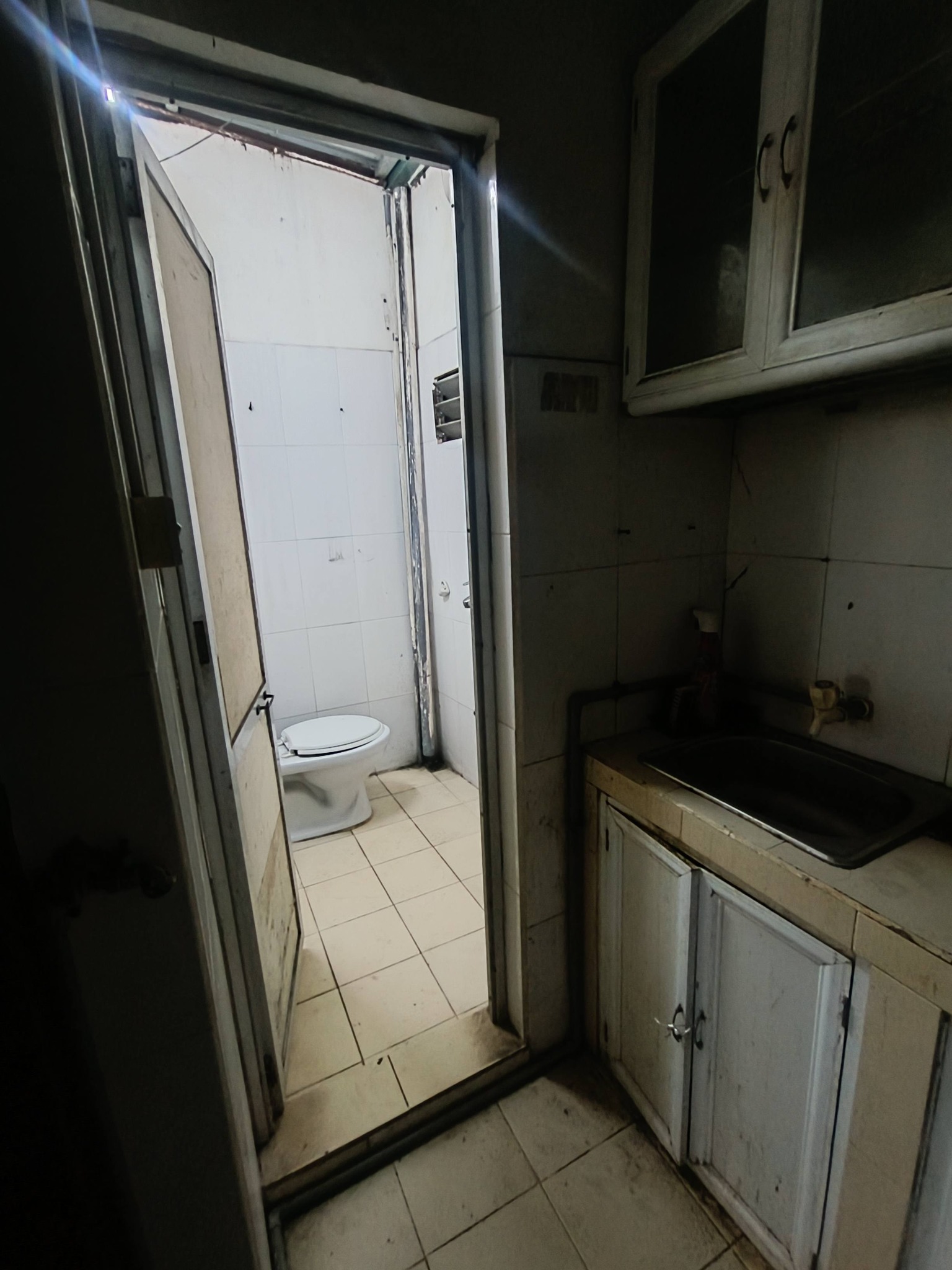 CC cần ần cho thuê nhà Nguyễn Khang  38m2x2 tầng- 02 ngủ 11 triệu/tháng 15990414