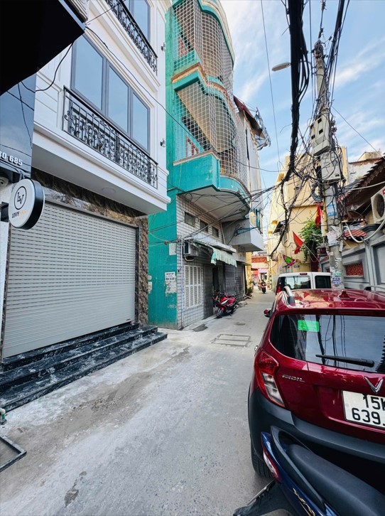 BÁN NHÀ LÔ GÓC 4 TẦNG ĐÀ NẴNG – NGÔ QUYỀN – Ô TÔ TRÁNH – GIÁ 5,2 TỶ 15990418