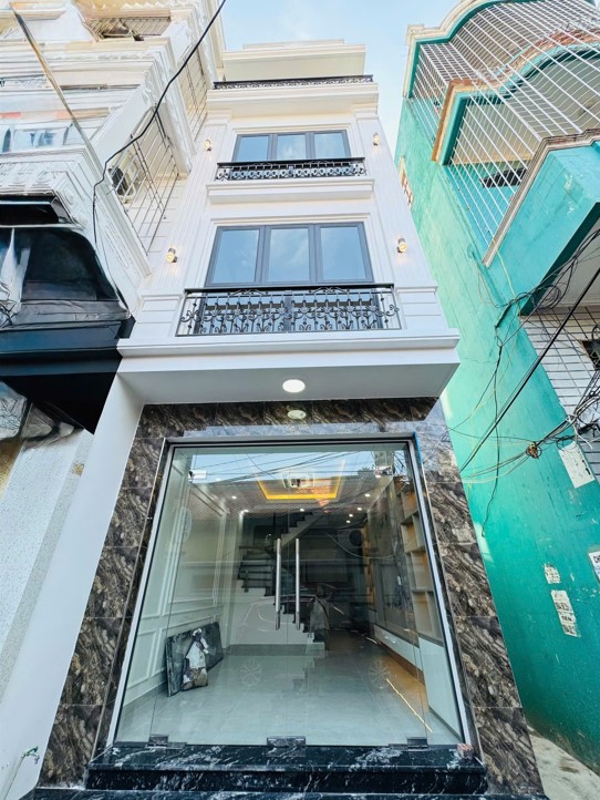 BÁN NHÀ LÔ GÓC 4 TẦNG ĐÀ NẴNG – NGÔ QUYỀN – Ô TÔ TRÁNH – GIÁ 5,2 TỶ 15990418