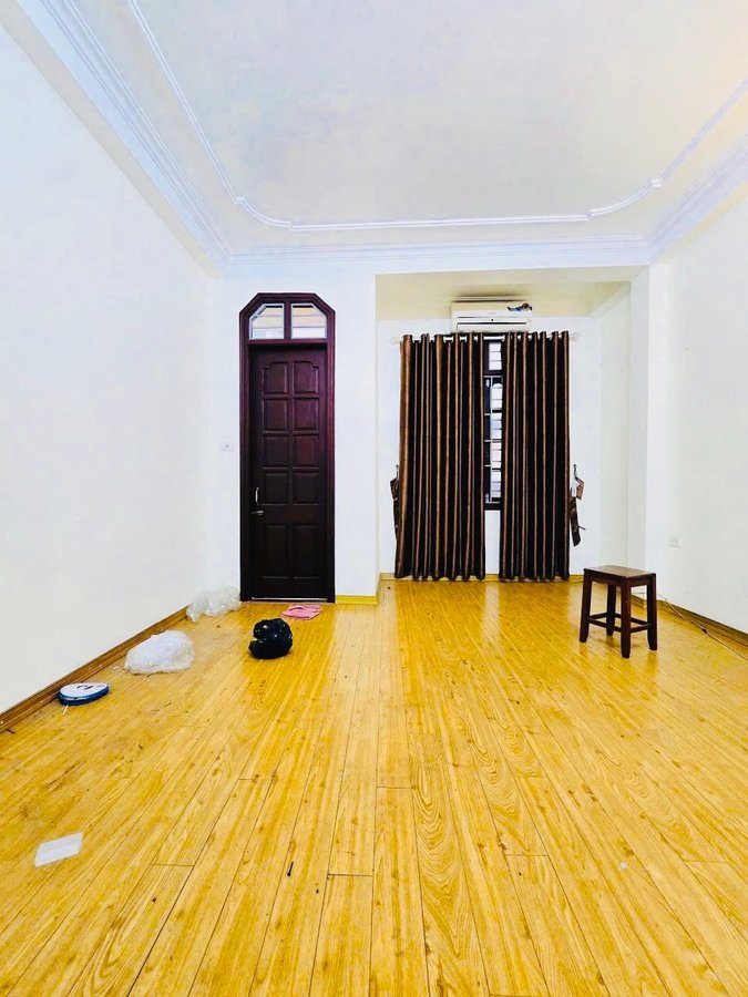 Bán Nhà Dân Xây Nguyễn Khánh Toàn. Cầu Giấy. DT 36m2. MT 4m. 4 Tầng. Giá 8.86 Tỷ. 15990426