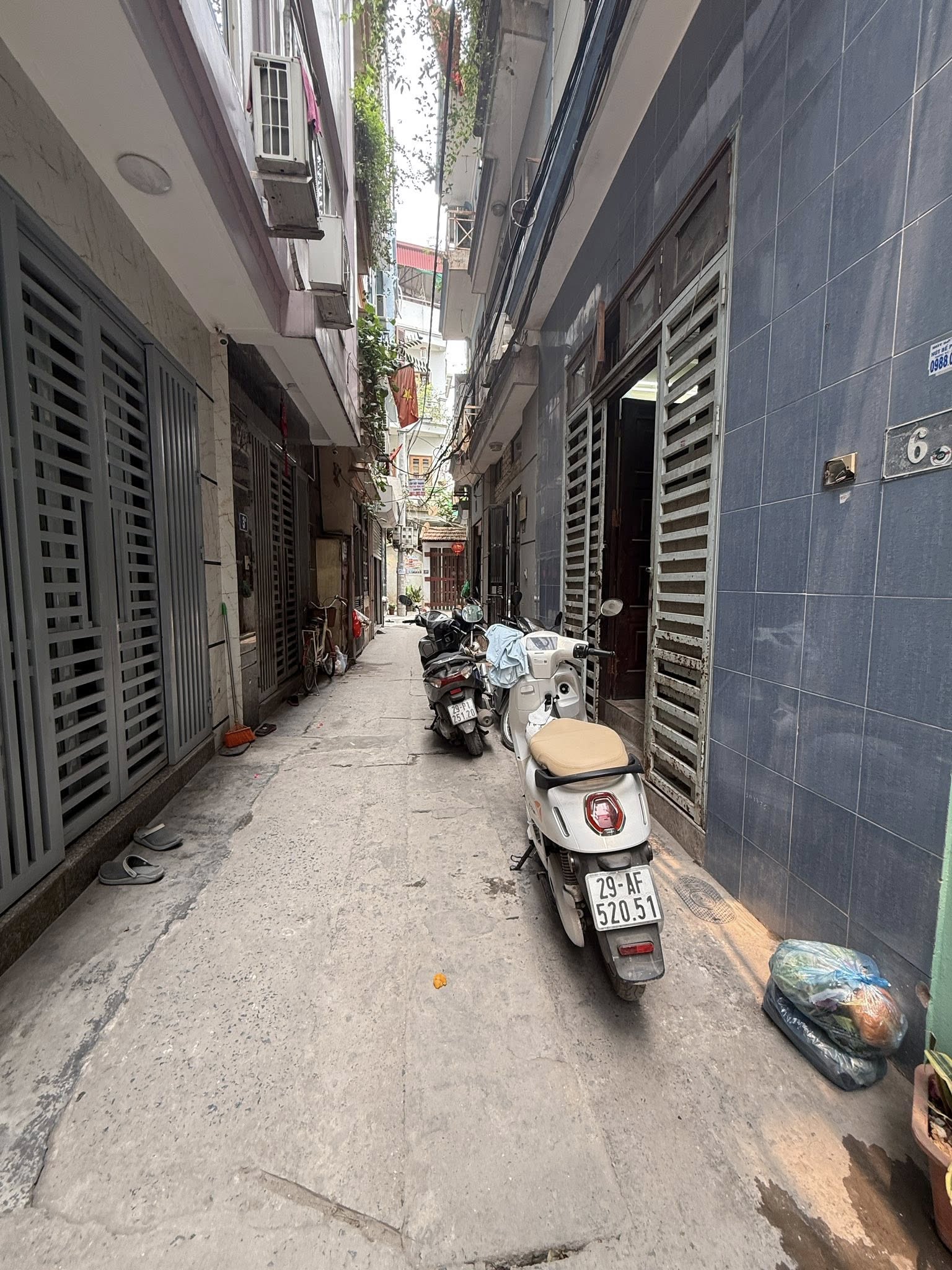 NHÀ NGÕ 205, XUÂN ĐỈNH, BẮC TỪ LIÊM: 38M X4T, MT 4,2M, GIÁ 8,49 TỶ

 15990432